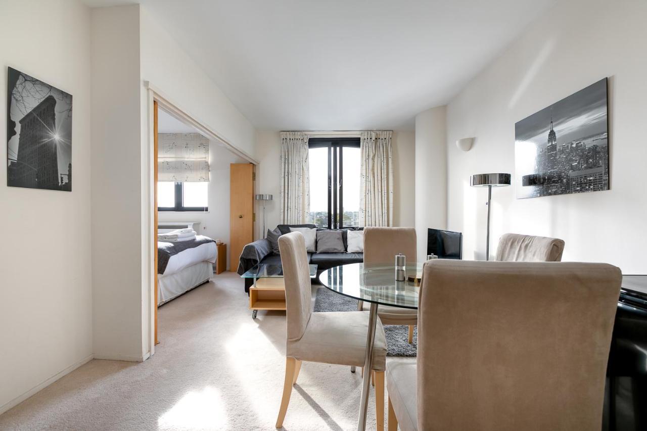 Point West Apartments ลอนดอน ภายนอก รูปภาพ